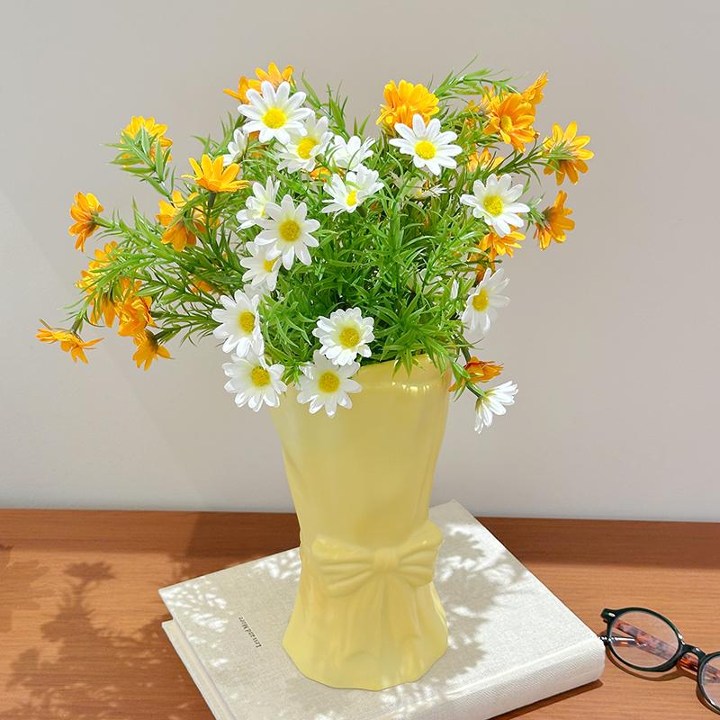French Niche Creative Vase Living Room Hand-Held Bow Bouquet Dried Flower Arrangement High-End Decorative Ornament