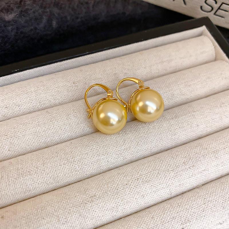 Винтажные французские серьги-кисточки с бабочками и жемчугом - Элегантные и универсальные женские серьги-пусеты