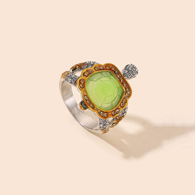 Очаровательное двухцветное женское кольцо с черепахой в Европе и Америке