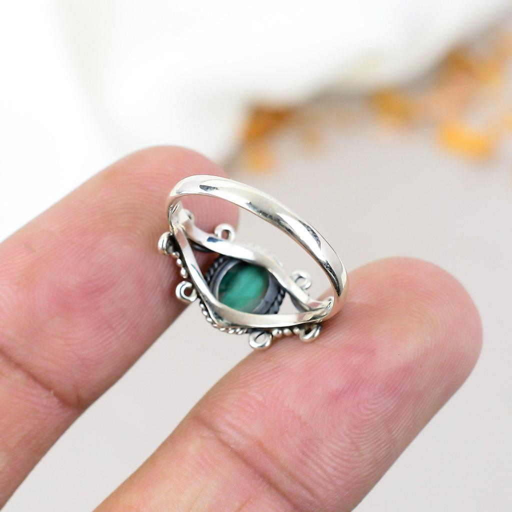 Малахит Драгоценный камень 925 Стерлинговое серебро Овальный драгоценный камень Кольцо ручной работы для женщин