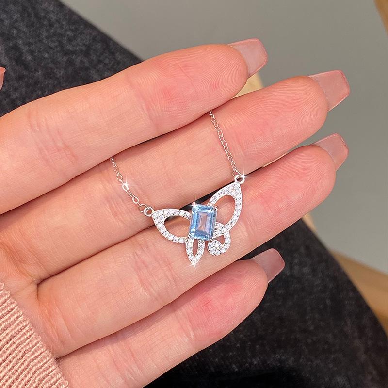 Natural stone butterfly pendant s925 pure silver necklace, niche, light luxury design, fashionable clavicle chain, high sense, fashionable jewelrygift