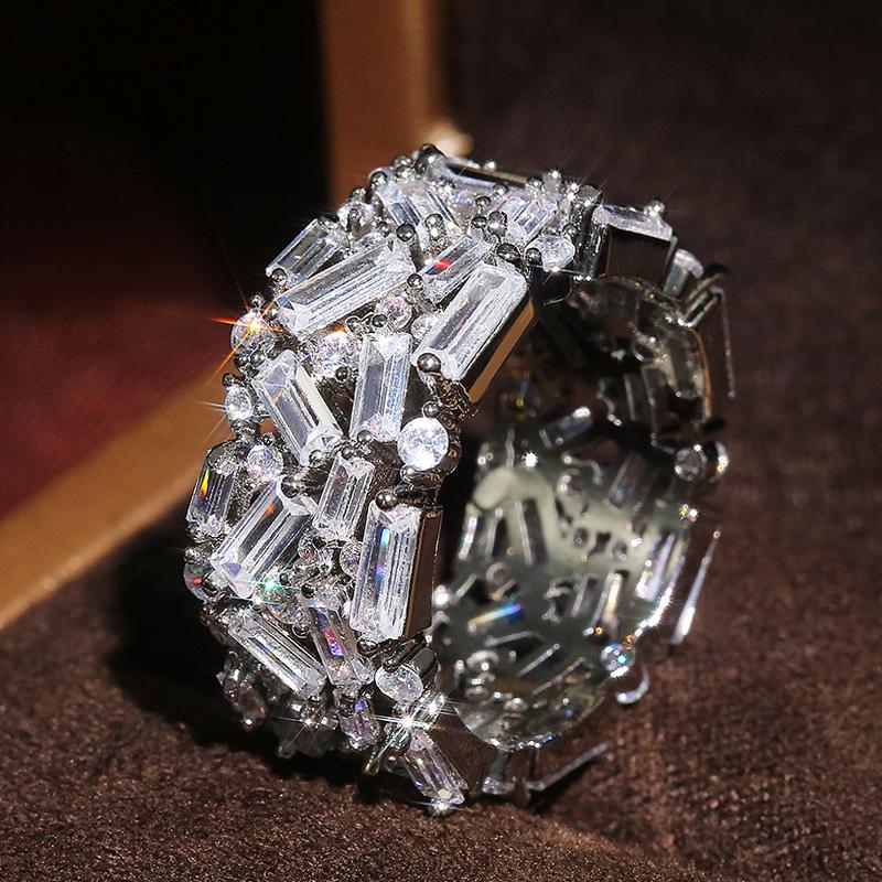 Новые роскошные женские кольца с геометрическим фианитом, стильные аксессуары для вечеринок для девочек, повседневное носимое ювелирное кольцо