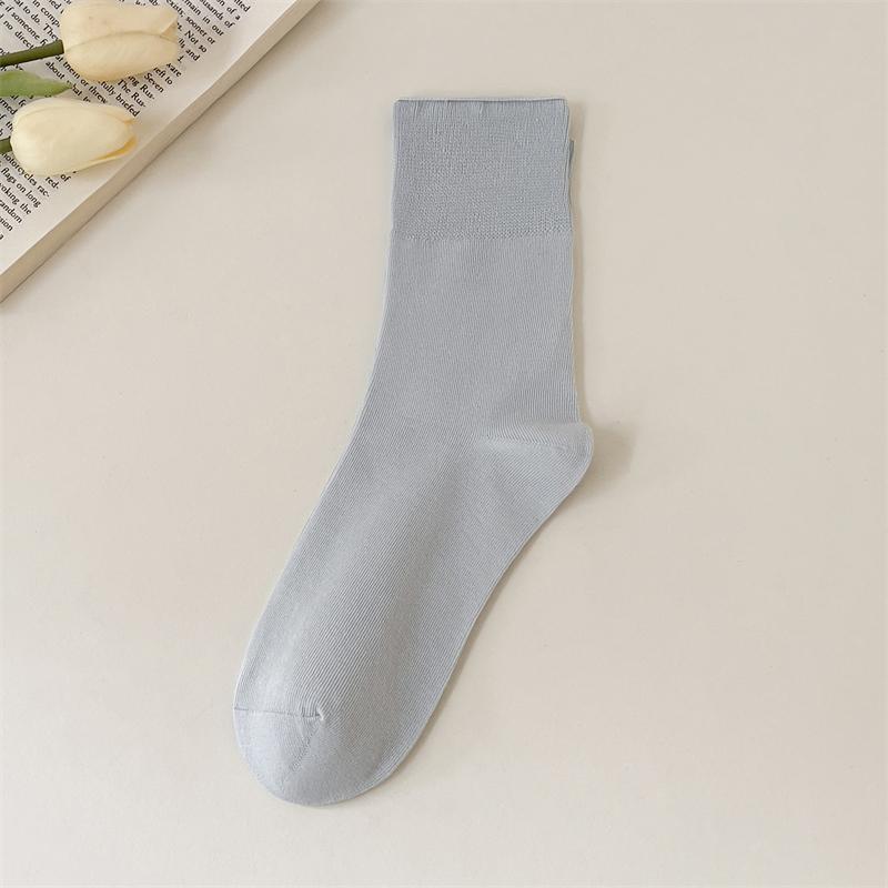 Женские носки тонкие летние новые однотонные цветные простые носки до щиколотки повседневные для девушек модные простые дышащие антипиллинговые свободные носки