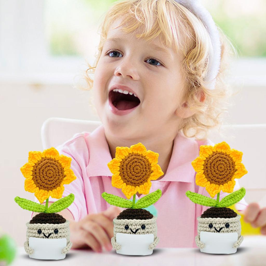 Positive Energy Potted Wool Hand-knitted Sunflower Emotional And Motivational Card Ornament