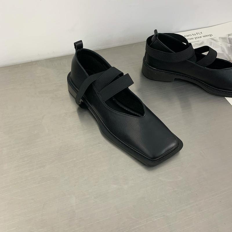 Маленькие кожаные туфли женские весна 2024 новые универсальные модные туфли с квадратным носком и плоским дном с неглубоким носком ленивые мокасины