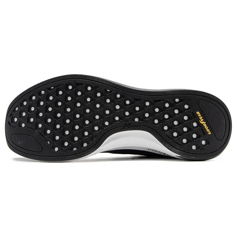 Skechers Go Run Pulse 2.0 Удобная ткань Амортизация Дышащие Легкие Низкие Беговые кроссовки Мужские кроссовки Черный 220541-BKW