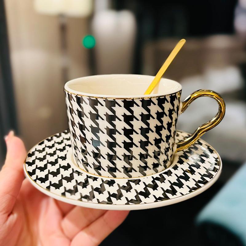 Creative Design Nordic Style Houndstooth Ceramic Coffee Cup Office Water Cup Afternoon Tea Cup and Saucer Set with Spoon