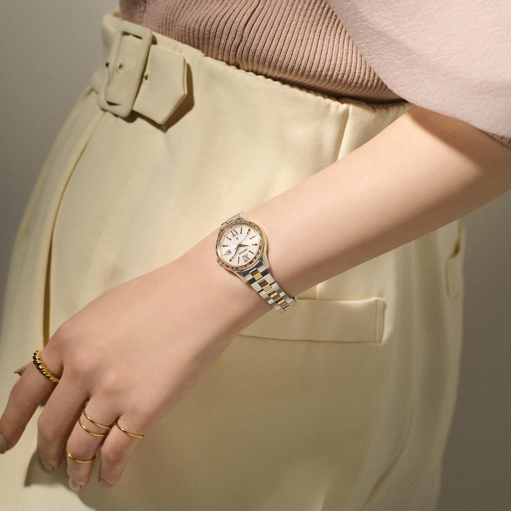 Rukia Standard Collection Round Solar Radio SSVV082 Silver Pink Gold [Часы Seiko] Женские +