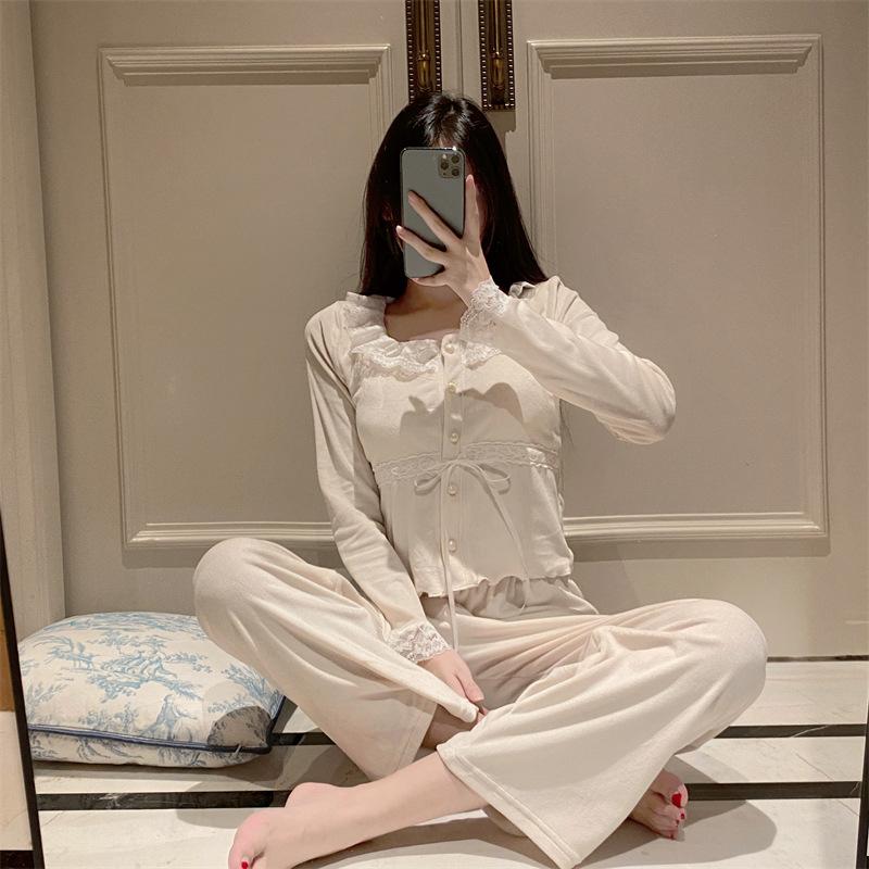 Пижама с длинными рукавами, домашняя одежда для женщин, осень-зима, с плюшевой кружевной отделкой, сексуальная ночная рубашка, квадратный вырез, комплект домашней одежды