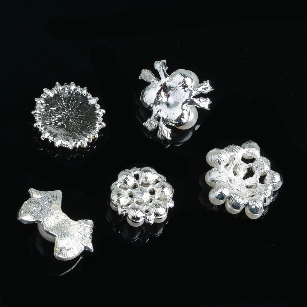 5 Pieces Rhinestone Crystal Pearl Embellishment Buttons Flatback
