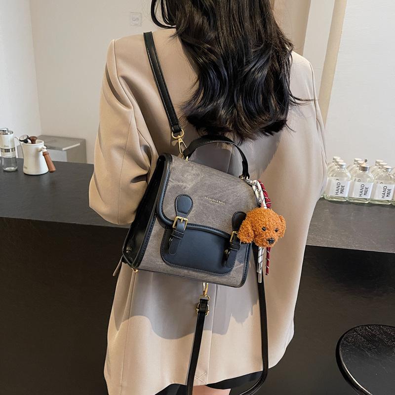 Retro Fashion Matte Contrasting Backpack Women's 2025 New Trend Versatile Handbag Commuter Casual Women's Bag