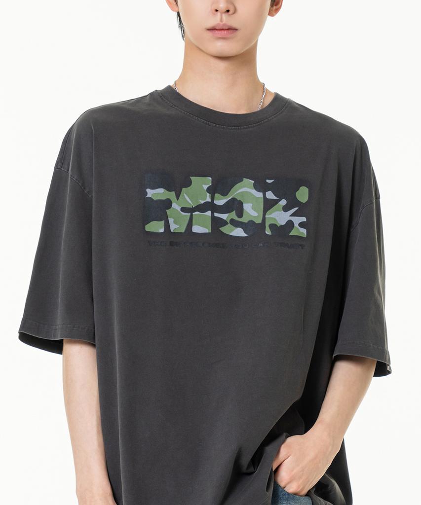 MOZMOZ Camo Logo 2-Type Pigment Short Sleeve T-Shirt Charcoal