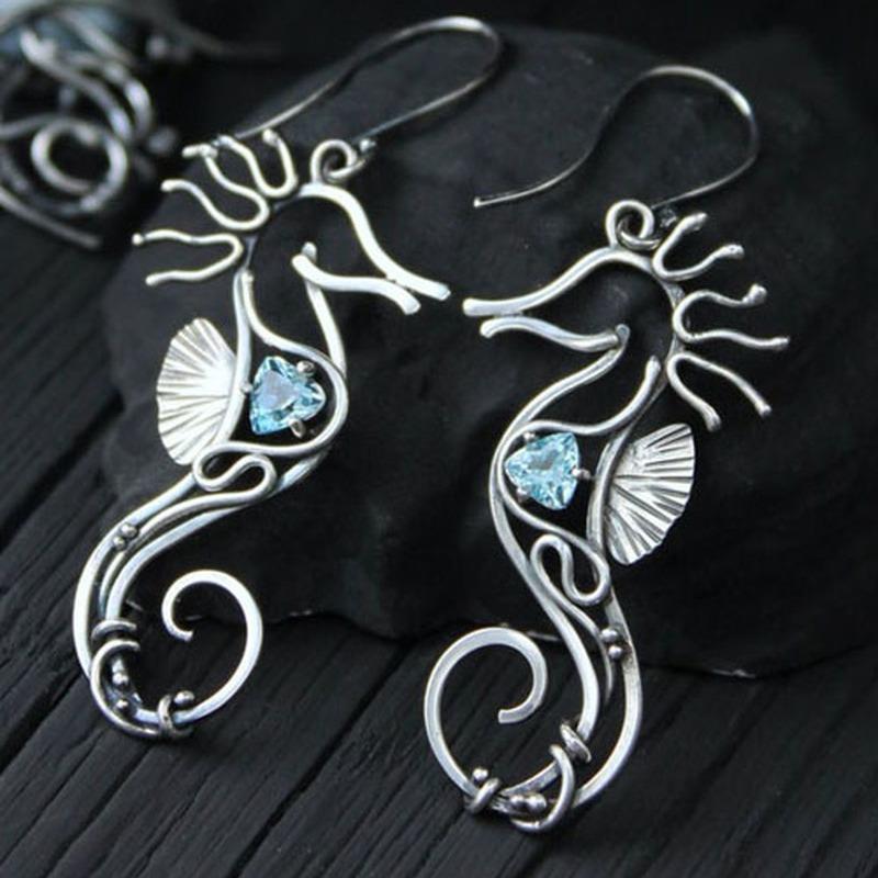 Retro Ethnic Silver Color Spiral Half Circle Heart Earring Vintage Jewelry Antique Metal Carved Pattern Seahorse Dangle Earrings