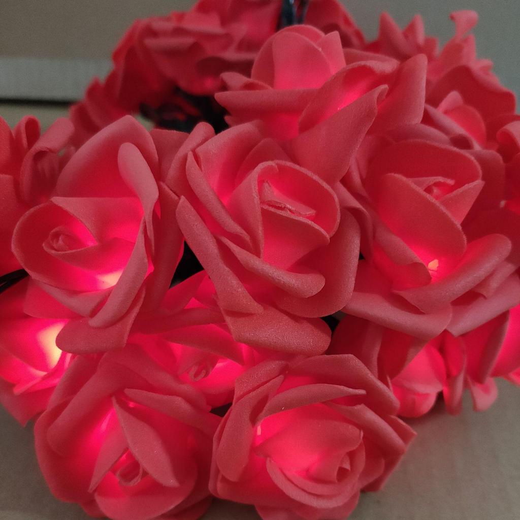 Светодиодные гирлянды в виде роз - Украшение для спальни и реквизит для предложения руки и сердца