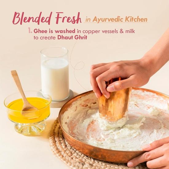 Nat Habit All-Day Face Moisturizer Fresh Whipped Tomato Rosehip Vit-BEC Youth Anchor Face Malai For Sun Protection (Ages 20-35) - 30g