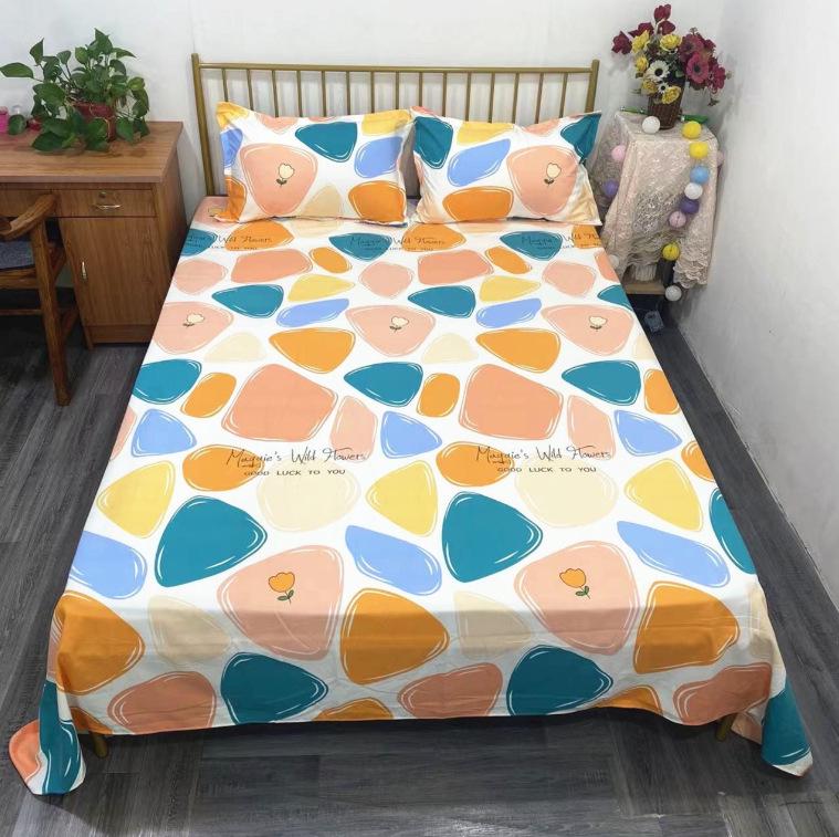 Cartoon Flannel Bed Sheet - Double or Single Size, Perfect for Dorms, In Stock