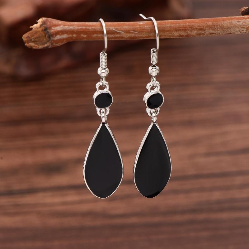 1 Pair Fashionable & Versatile Black Teardrop Dangle Earrings, Suitable For Women's Daily Outfits And Party Accessories