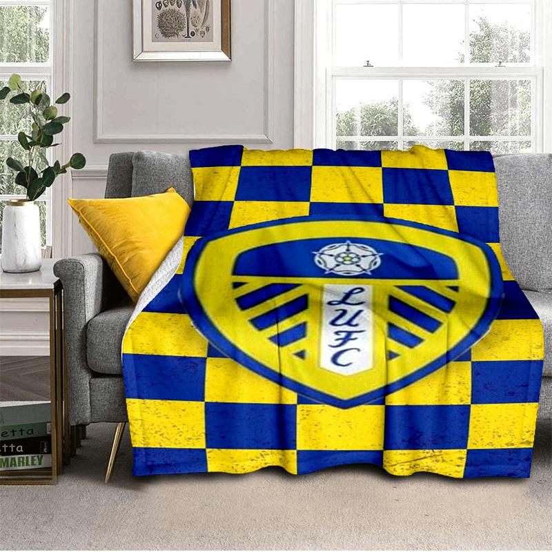 Leeds Crest Design Printed Throws Blanket Soft Flannel Blankets for Couch Bed Gifts for Men Women Picnic blanket Christmas gifts