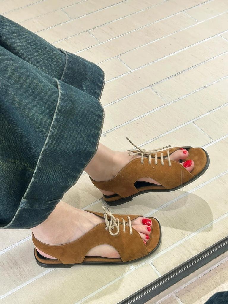 Fashion NEW Brown Flat Sandals Buckle Slingback Suede Women's Sandals Newest 2025 Summer Low Heels Casual Beach Shoes Sexy