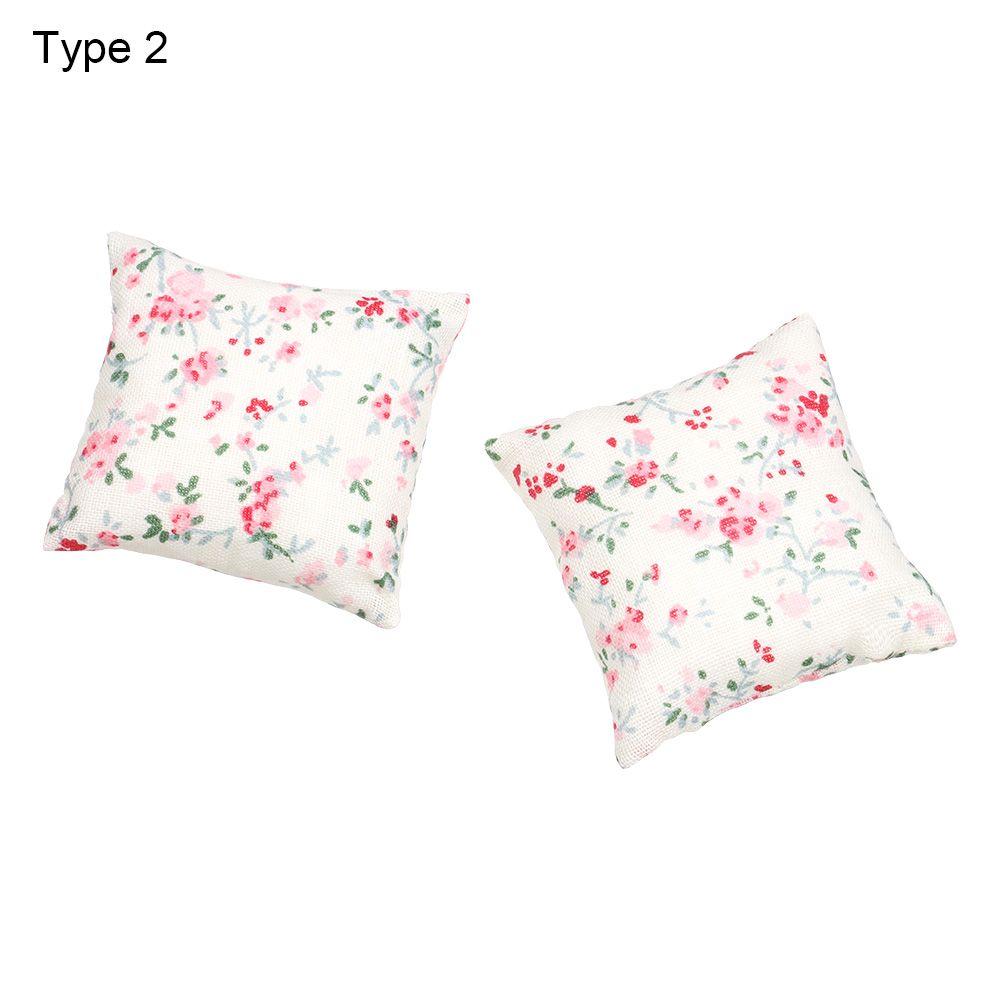 Диван Диван Игрушки Мебель Мини Кукольный домик Подушки Аксессуары для кукол Миниатюрные подушки с цветочным принтом