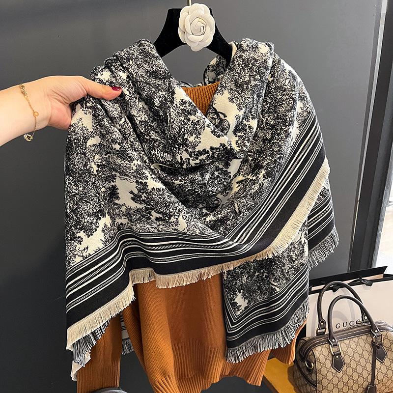 New Women'S Fashionable Imitation Cashmere Autumn And Winter Warm Large Square Scarf Double-Sided Tassel Scarf Air Conditioning Shawl