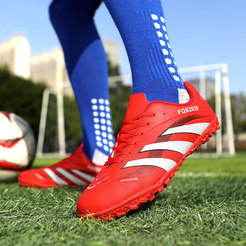 Football Shoes Men'S And Women'S Spike Sneakers Children'S Teenagers' Students' Broken Nails Competition Grass Training Shoes
