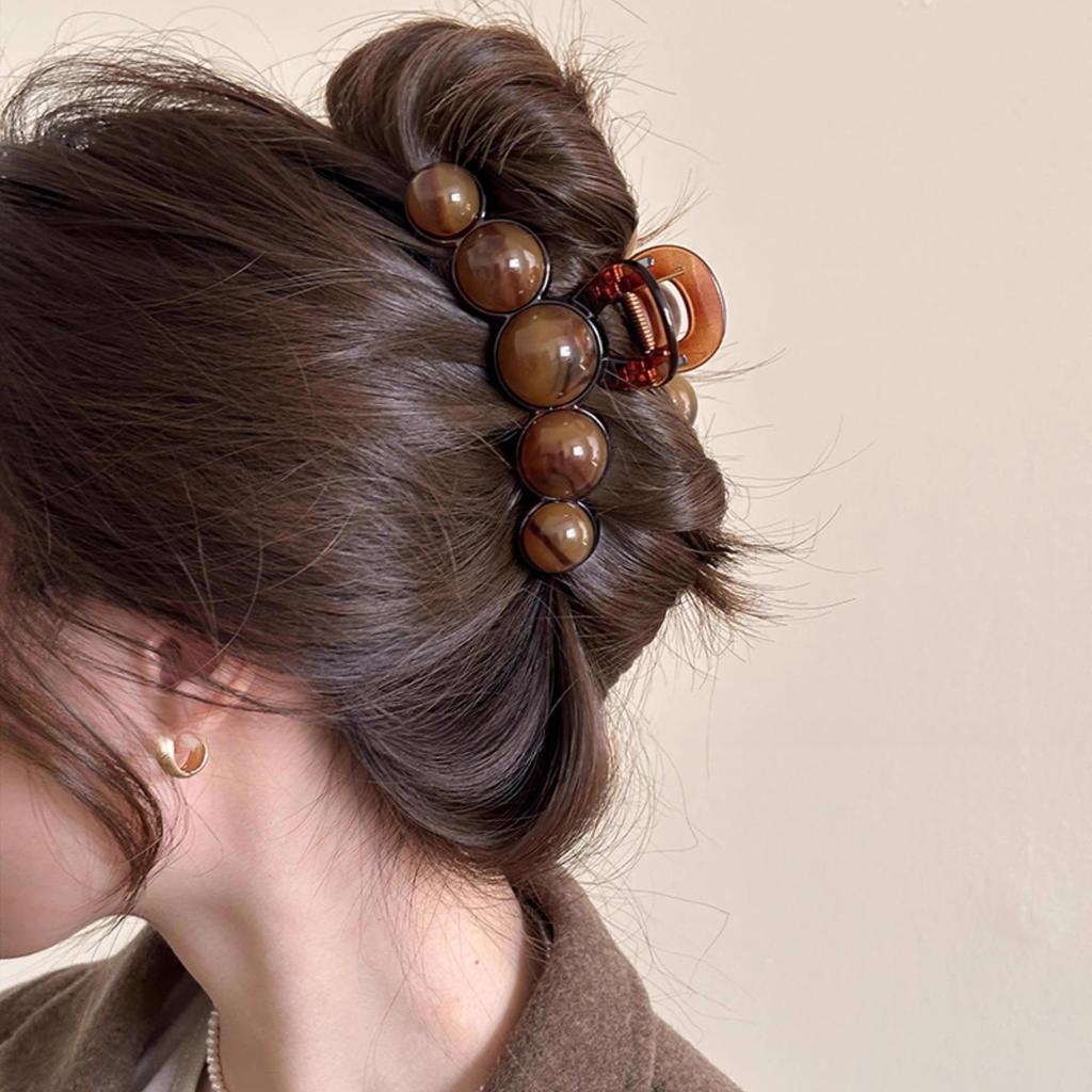 Elegant Pearl Hair Claw: Large Autumn/Winter Shark Clip for Women 2024 - New Back of Head Hairpin Accessory