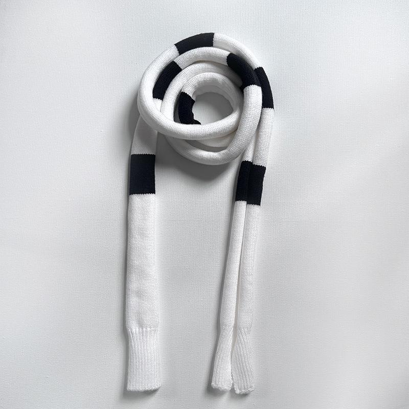 Niche Scarf Circle Sausage Knitted Scarf High-end Creative Sense Dopamine Fashion Decoration