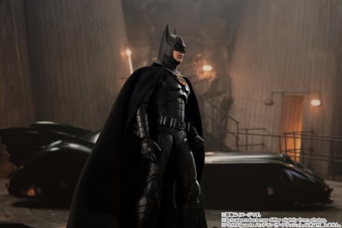 TAMASHII NATIONS SHFiguarts Бэтмен (Вспышка)