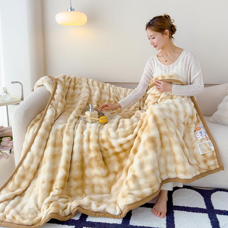 Плед из искусственного кроличьего меха с эффектом "пузырьков"