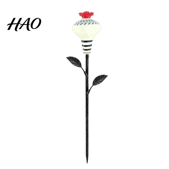Decorative Wild Bird Feeders Retro Hummingbird Feeder for Outdoors, Resin Sculptural Feeder, Outdoor Weather Resistant Garden Ornament Backyard Porch
