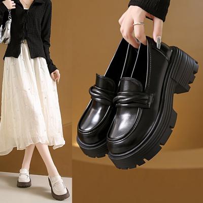 С юбкой британский стиль маленькие кожаные туфли женские летние новые на толстой подошве увеличивающие рост маленькие одинарные туфли толстый каблук лоферы