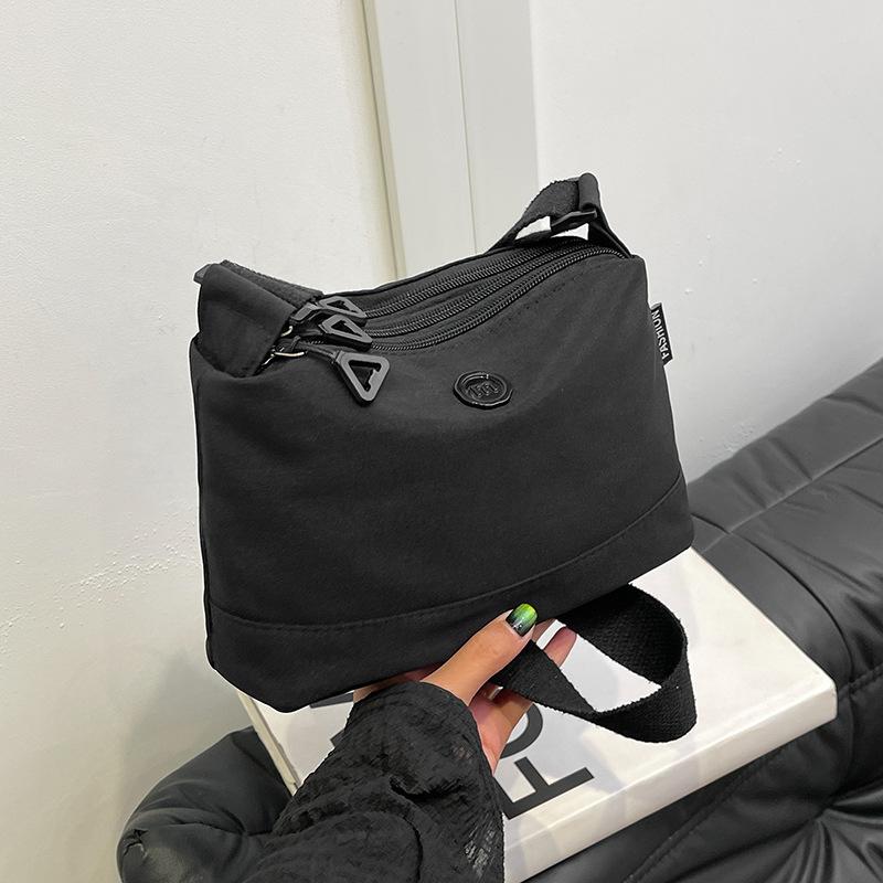 Niche Женская универсальная сумка через плечо для женщин Универсальная новая модная сумка на одно плечо для поездок на работу для женщин