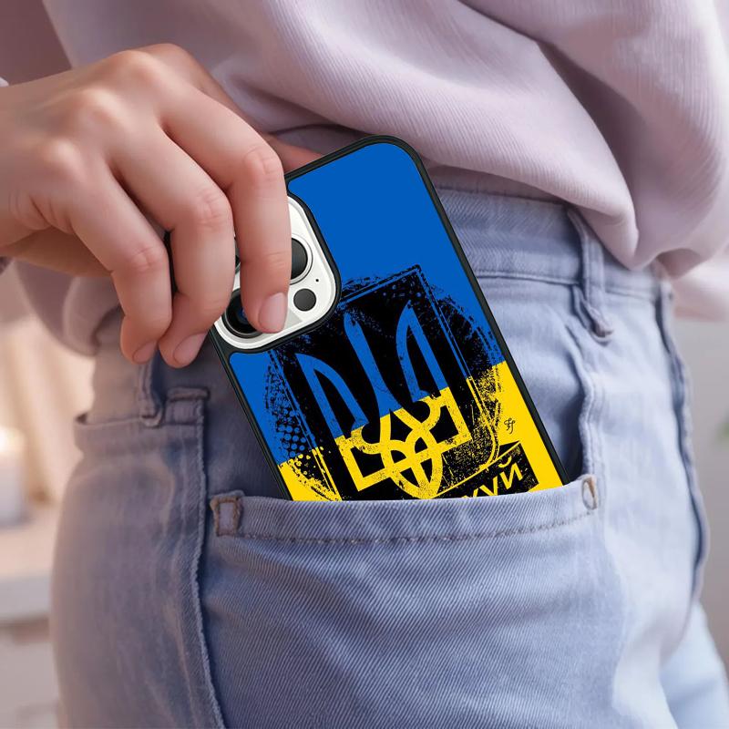Peace Love & Ukraine Phone Case For iPhone 17 Air 15 16e 14 13 Pro Max Coque 12 11 Pro Max PLUS cover
