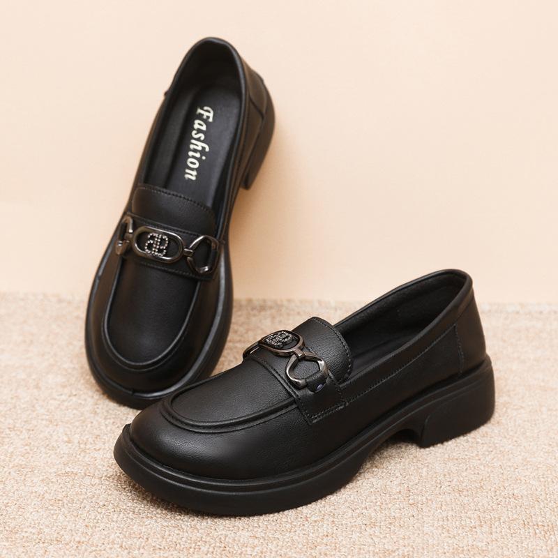 Новые туфли на мягкой подошве в британском стиле с одной педалью на толстой подошве, кожаные туфли с металлической пряжкой, повседневная обувь, производитель женской обуви