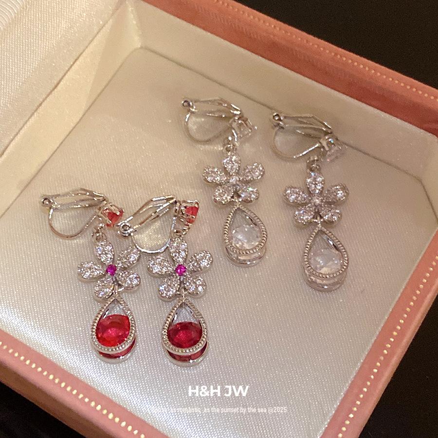 Zircon flower water drop pendant earclip exquisite simple fashion earrings light luxury high sense earrings design sense niche
