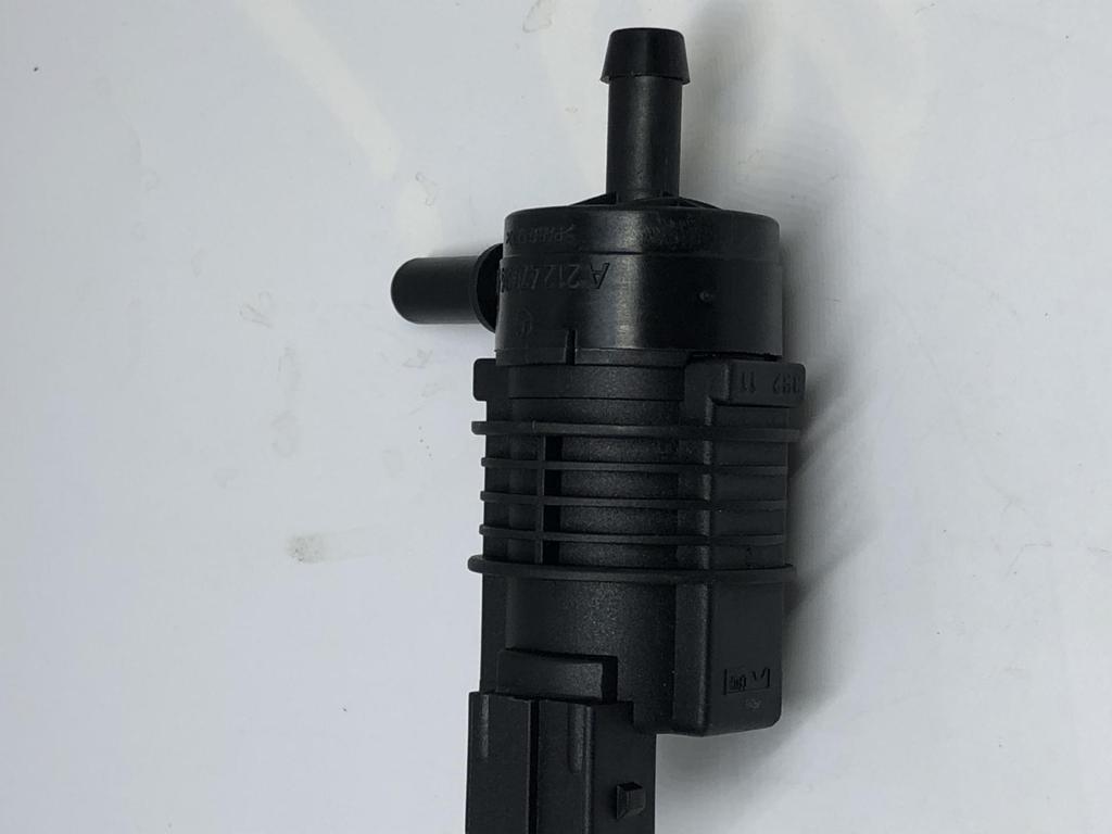 Электромагнитный клапан продувки адсорбера для Mercedes-Benz W212, W204, W221 - Деталь 2124702493