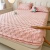 Modern Home Embossed Mattress Protector Bed Sheet Pillowcase Set Antiallergic Thickened Mattress Cover Grid-shaped Bed Cover