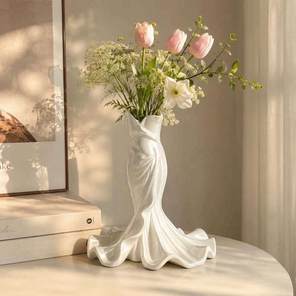 Dress Shape Mermaid Tail Vase 3D Printed Pencil Holder Creative Desktop Ornaments Gift