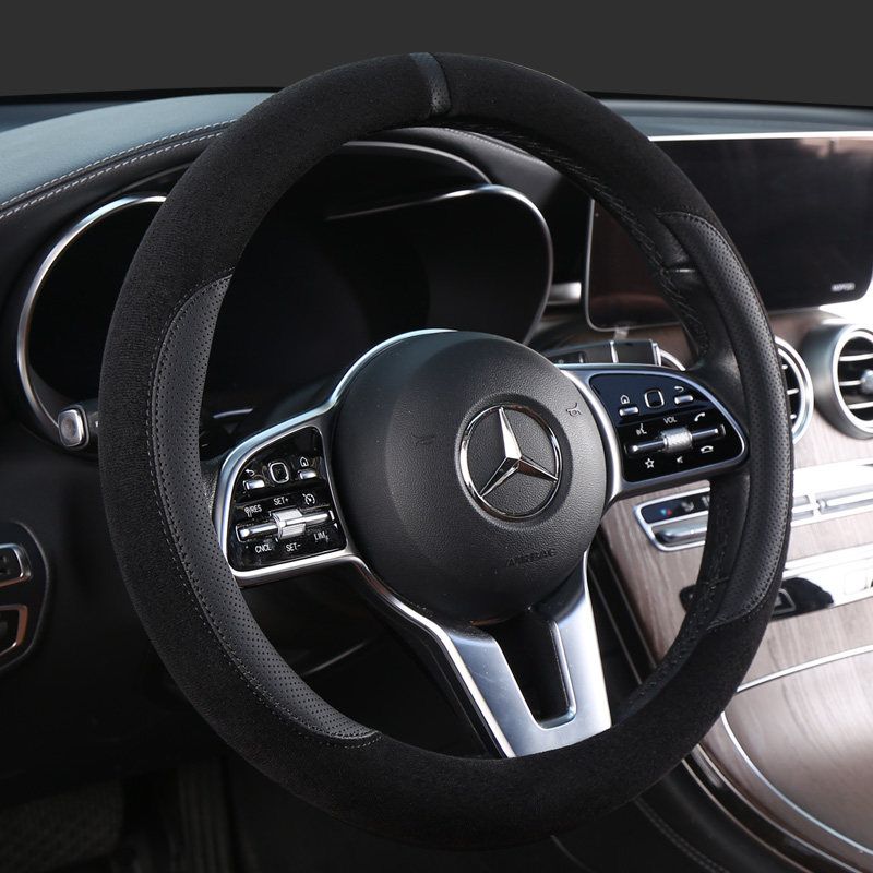 26 New Car Steering Wheel Covers for Men and Women, Universal for All Seasons, Personalized Anti-Slip Trendy Brand Steering Wheel Covers
