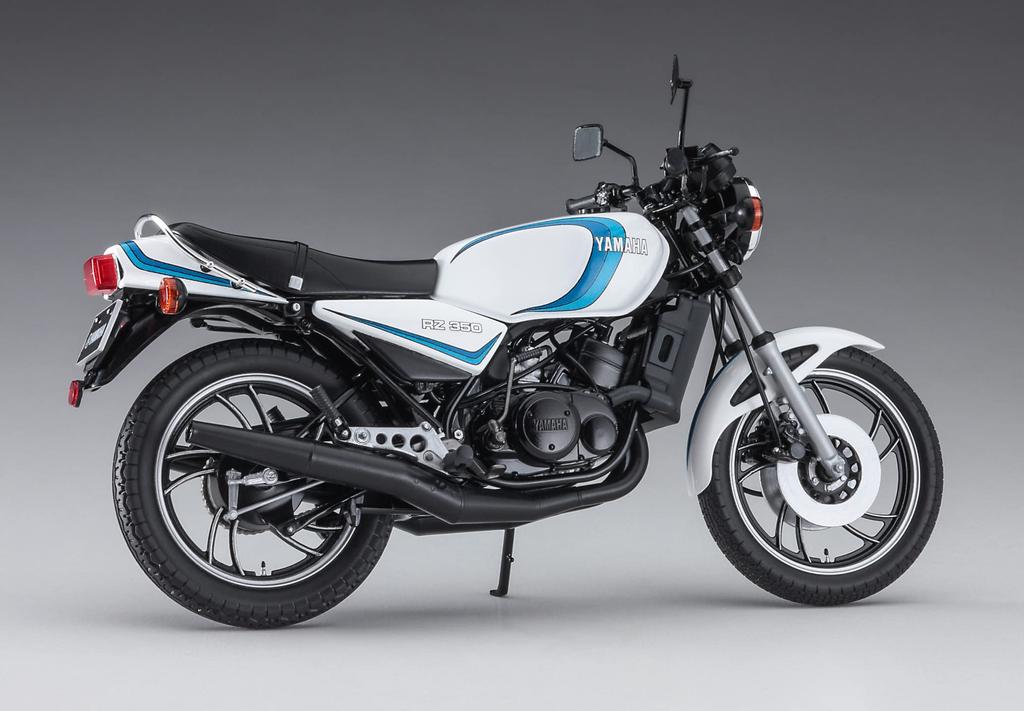 Hasegawa Мотоцикл серии Yamaha Пластиковая модель BK15 1/12 RZ350(4У0) (1981)