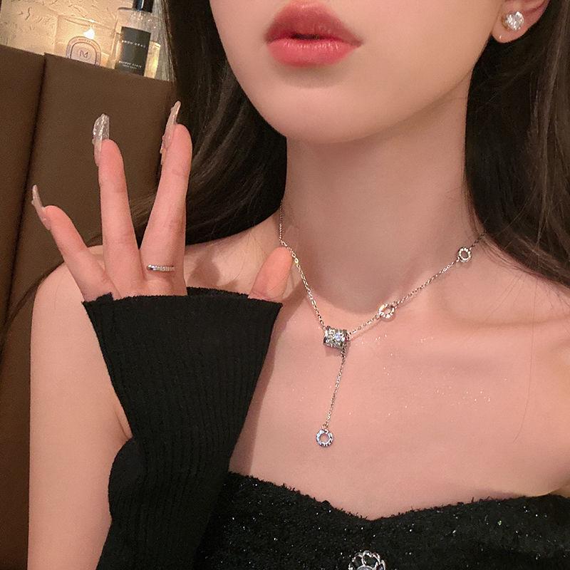 «Модное элитное жемчужное ожерелье: Универсальная цепочка на ключицу из титановой стали для женщин