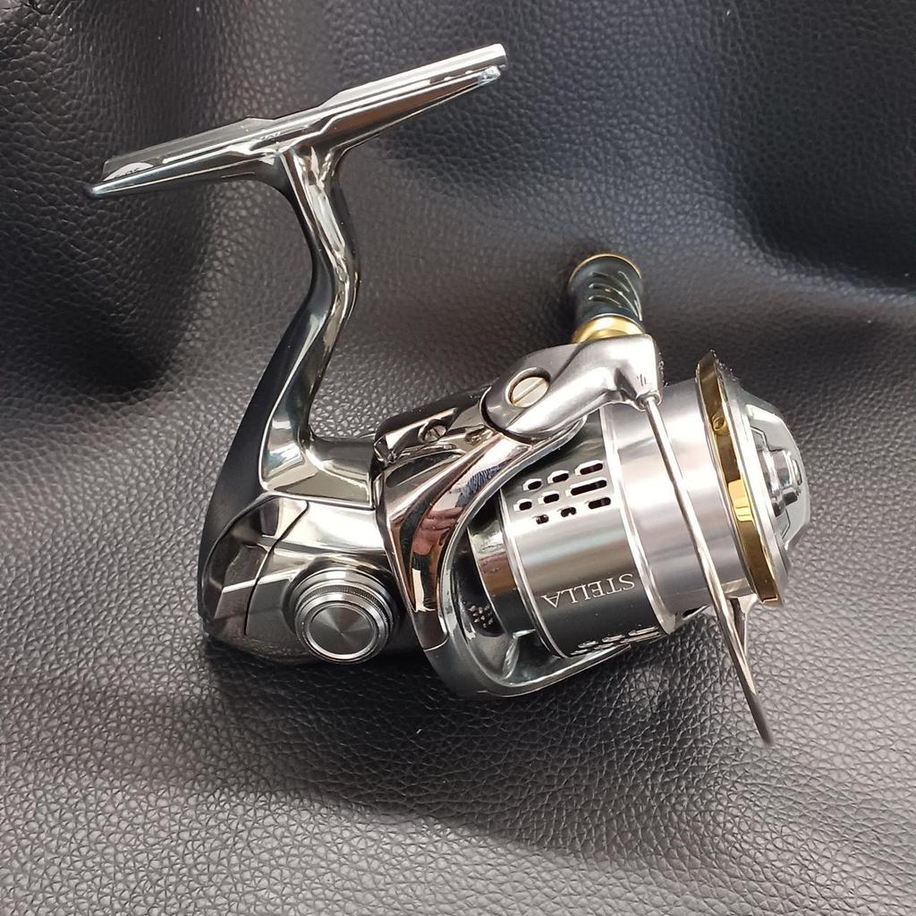 Used SHIMANO 18 STELLA C2000SHG spinning reel
