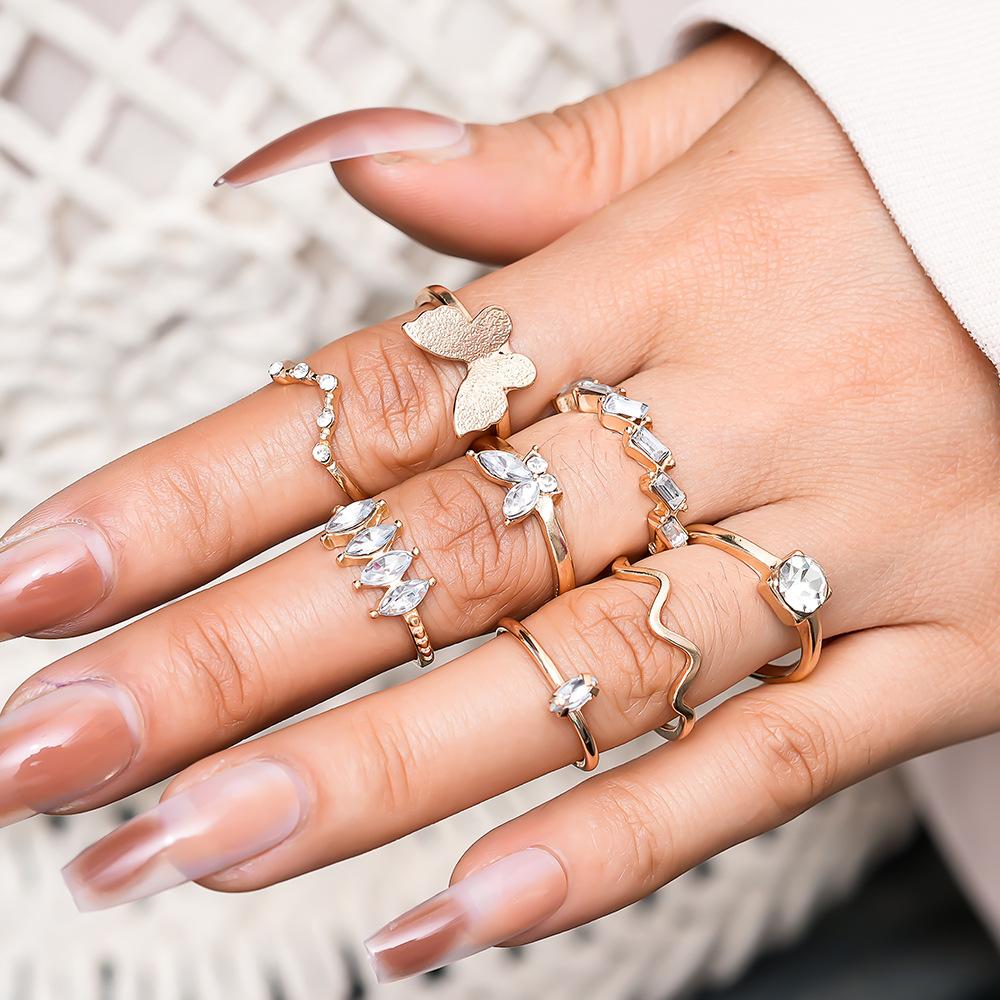 Combination Ring Golden Butterfly Wave Point Diamond 8-piece Set Ring