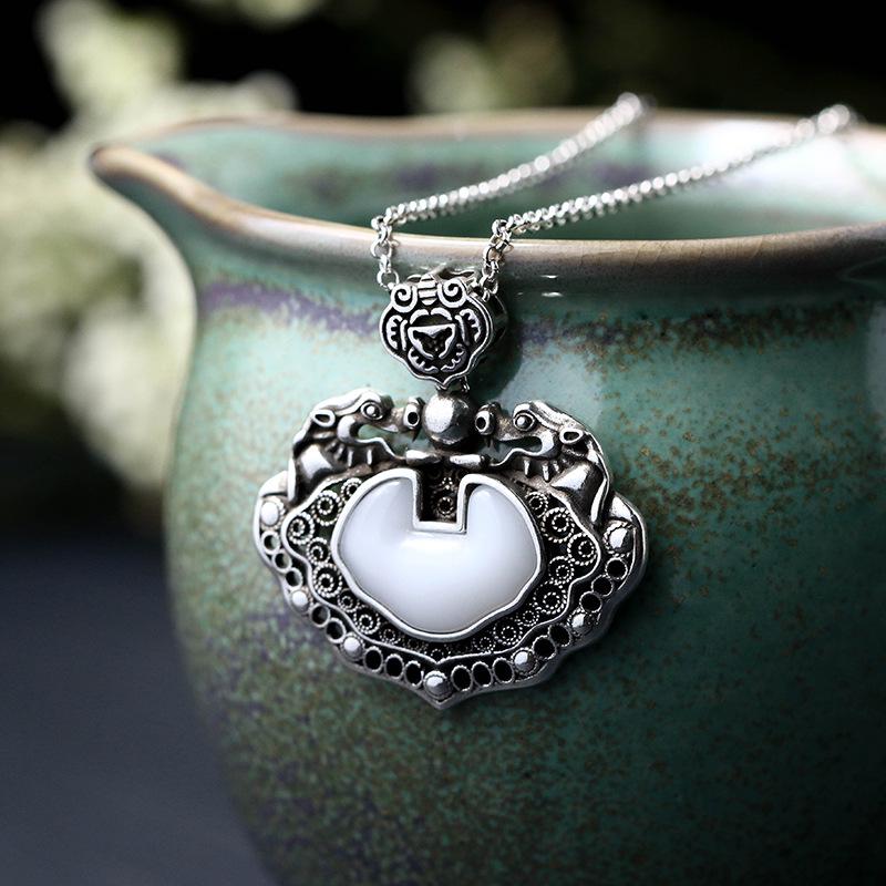 Посеребренное тайское серебряное ожерелье с подвеской в виде имитации нефрита Хэтянь Жуи