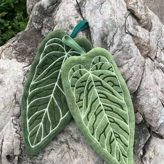 Полотенце для рук в форме листа Двустороннее подвесное полотенце Безворсовое Впитывающее Полотенце-лист с петлей для подвешивания для использования на кухне и в ванной