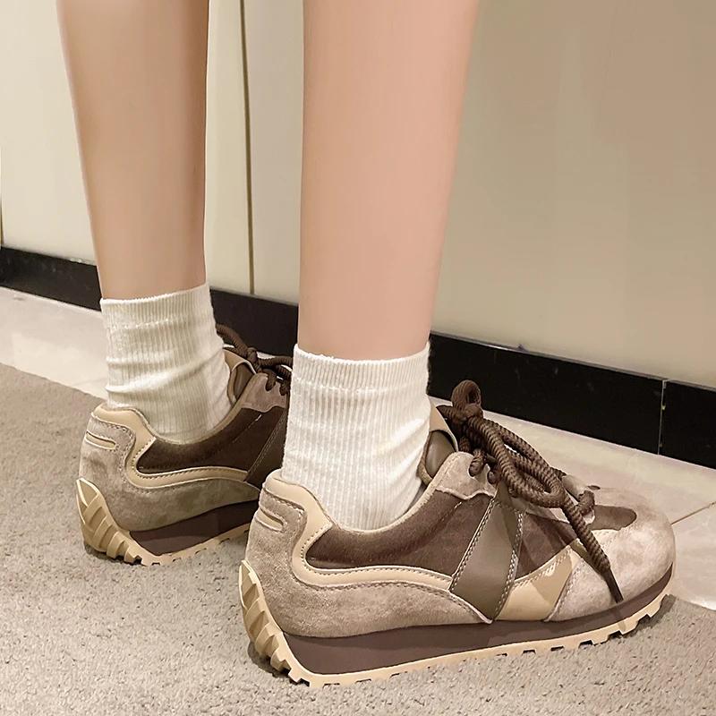 Высококачественная обувь для женщин Шнуровка Вулканизированная обувь Повседневная платформа Обувь Zapatillas Mujer Легкие Плоские кроссовки женские люкс