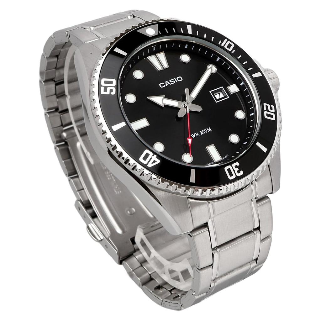 Casio Стандартные аналоговые спортивные часы, водонепроницаемость 20 АТМ, мужские, MDV-107D-1A1V, черный безель, металлический браслет, модель для зарубежного рынка [параллельный импорт]