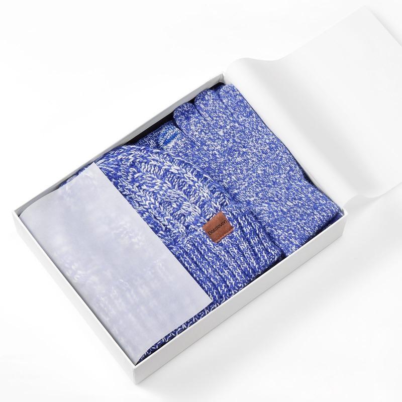 Christmas Hat, Scarf, Gloves, Water Cup Four-piece Set, Winter Velvet Warm Knitted Hat, New Year's Gift Box.