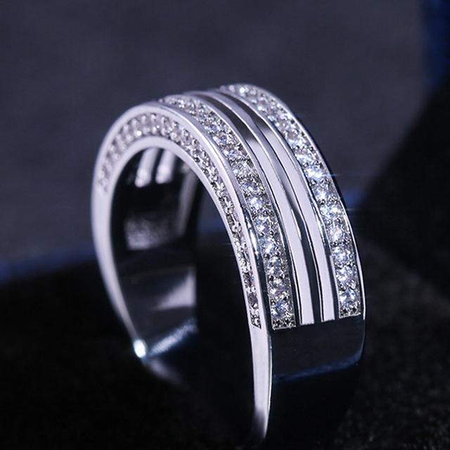 Новое современное круглое кольцо, модное золотого цвета, значимое подарочное кольцо для коктейльной вечеринки в стиле панк с микроасфальтированным покрытием, модные аксессуары